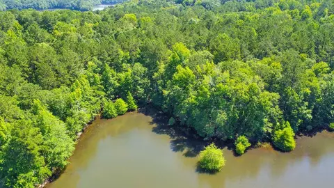 301 Canterbury Dr, Lagrange, GA 30241 photo 9