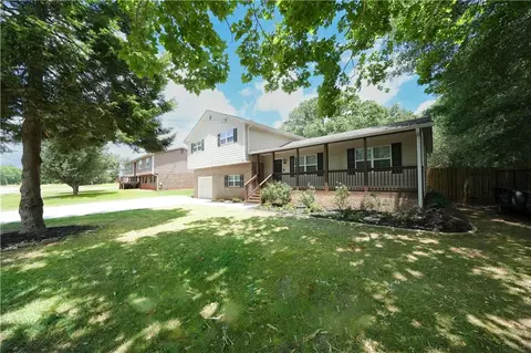 2365 S Cherokee Ln, Woodstock, GA 30188