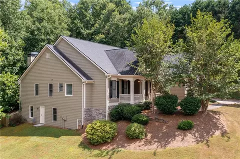 204 Pebblebrooke Walk, Canton, GA 30115