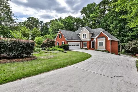 1585 Little Lisa Ln, Snellville, GA 30078