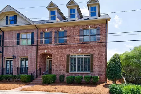127 Radium St NW, Marietta, GA 30060