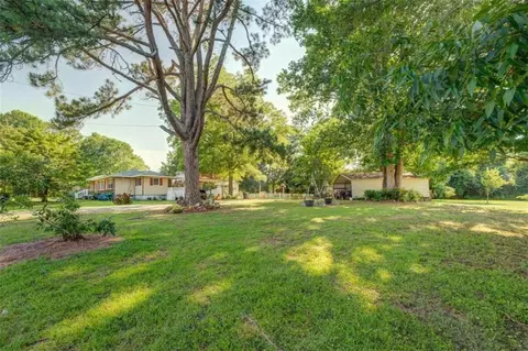 10661 Flat Shoals Rd, Covington, GA 30016 photo 5