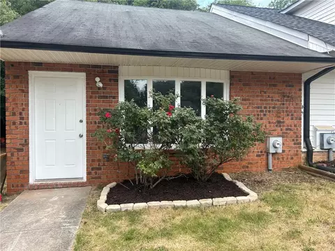 19 Brookside Ct, Cartersville, GA 30120