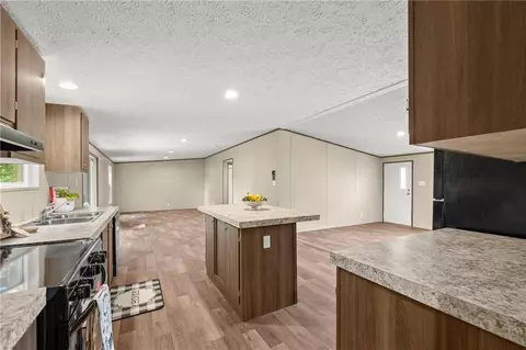 78 Honeysuckle Dr, Commerce, GA 30529 photo 10