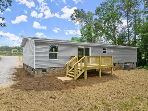 78 Honeysuckle Dr, Commerce, GA 30529 photo 6