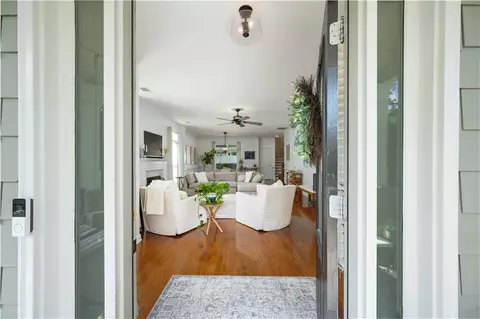 430 Pringle Dr, Suwanee, GA 30024 photo 6