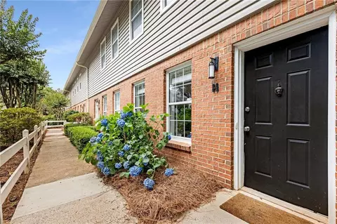 7750 Roswell Rd #5H, Atlanta, GA 30350
