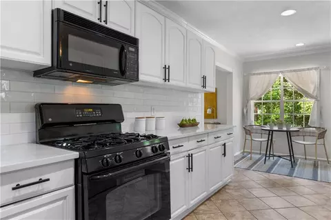 1731 Duke Rd, Atlanta, GA 30341 photo 8