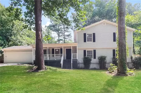 4055 Dollar Cir, Suwanee, GA 30024