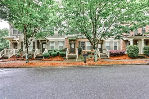 704 Village Field Ct, Suwanee, GA 30024