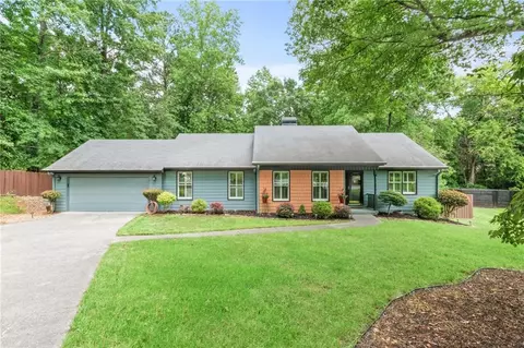 1400 Chipping Ct, Roswell, GA 30076