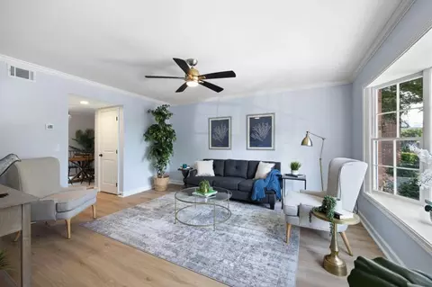6520 Roswell Rd #8, Sandy Springs, GA 30328