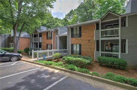 303 Warm Springs Cir, Roswell, GA 30075