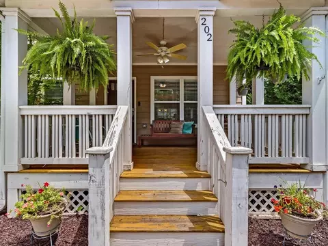 202 Cleveland St SE, Atlanta, GA 30316