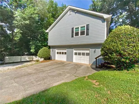 4365 Marjorie Rd, Snellville, GA 30039