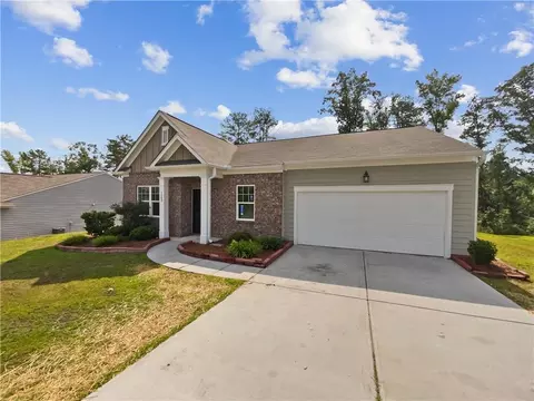 7243 Lacey Dr, Douglasville, GA 30134