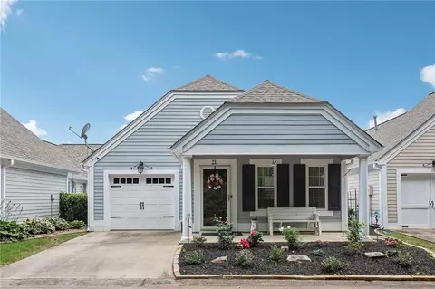 231 Rose Cottage Dr, Woodstock, GA 30189