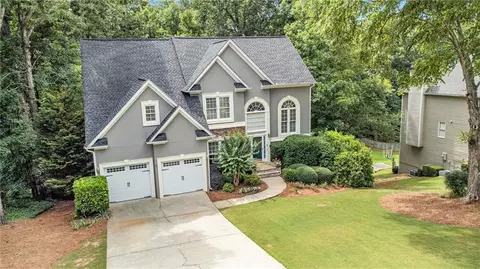 1950 Barrett Downs Dr, Cumming, GA 30040
