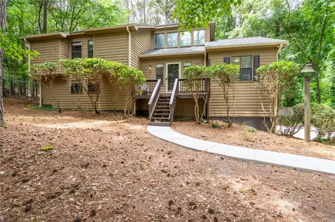 345 Mariner Cir, Woodstock, GA 30189