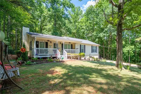 435 Trace Rd, Dallas, GA 30157