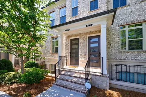 4237 Deming Cir, Atlanta, GA 30342