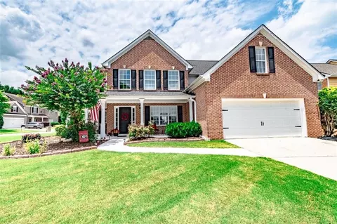 6147 Mulberry Park Dr, Braselton, GA 30517