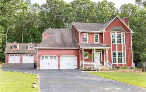 135 E Clinton Dr E, Rome, GA 30165