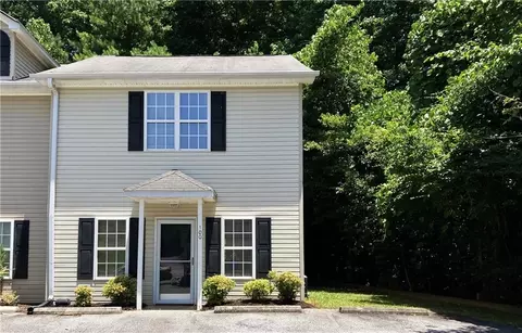 100 Cane Creek Cmns, Dahlonega, GA 30533