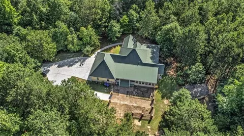 3390 Lake Monroe Rd, Douglasville, GA 30135