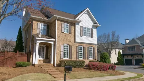 2080 Arminda Ct, Alpharetta, GA 30022