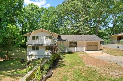 2787 Fran Mar Dr, Gainesville, GA 30506