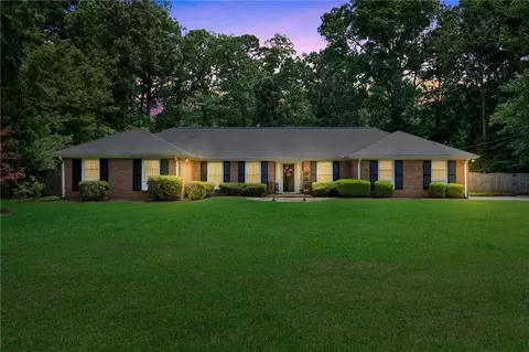 111 Rollingwood Cir NW, Rome, GA 30165