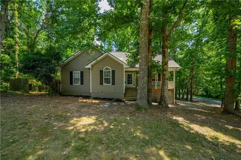 6370 Carriage Ct, Cumming, GA 30040