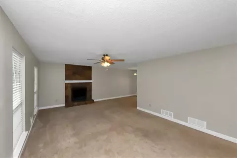 30 Mildred Ln, Covington, GA 30016 photo 6