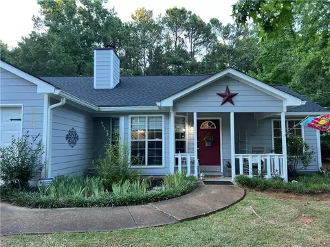 500 E Country Woods Dr, Covington, GA 30016
