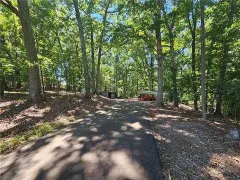 6970 Shady Grove Rd, Cumming, GA 30041