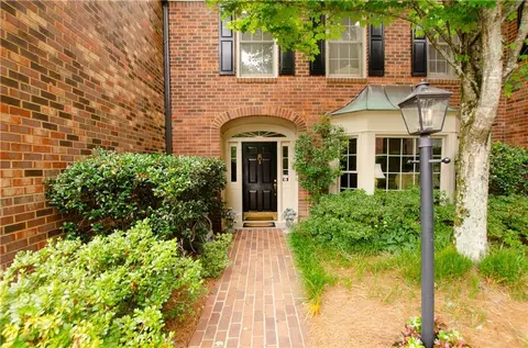 3081 Howell Mill Rd NW #3, Atlanta, GA 30327