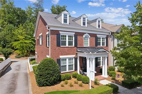 2116 Mcfarlin Ln, Milton, GA 30004