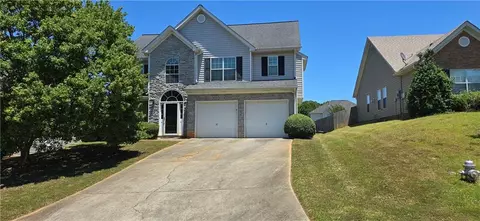 5759 Colonnade Dr, Rex, GA 30273