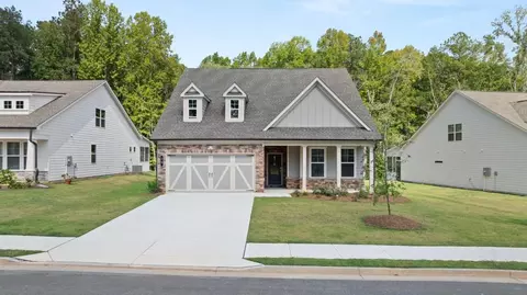 79 Airmont Dr, Sharpsburg, GA 30277