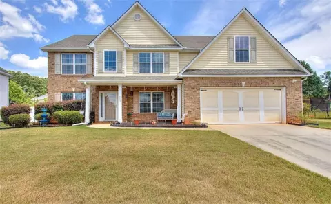 809 Redan Way, Locust Grove, GA 30248