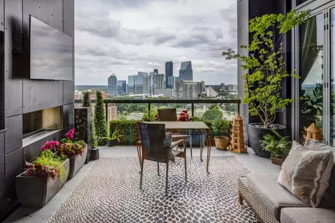3107 Peachtree Rd NE #1902, Atlanta, GA 30305
