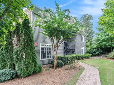 710 Creek View Ln #701, Roswell, GA 30075