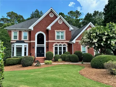 870 Highland Bend Cv, Alpharetta, GA 30022