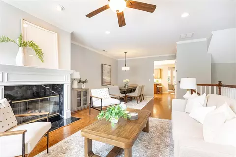1808 Waters Edge Trl, Roswell, GA 30075