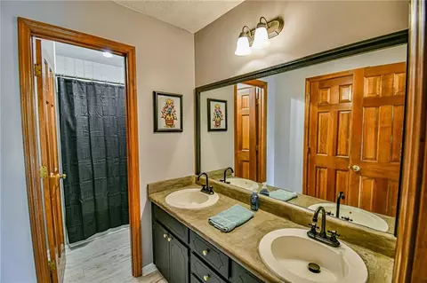 3230 Haddon Hall Dr, Buford, GA 30519 photo 10