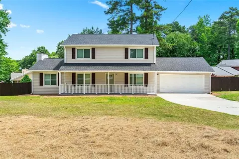 105 Shannon Chase Dr, Fairburn, GA 30213