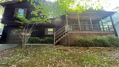 192 Charles Ave SE, Marietta, GA 30067