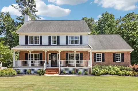 3310 Brownwood Dr, Snellville, GA 30078