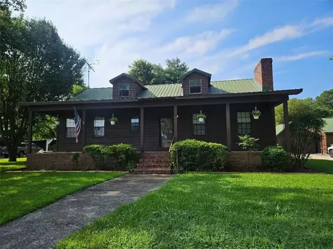 5 W Third St, Aragon, GA 30104